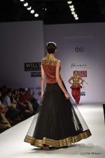 Model walk the ramp for Bhanuni by Jyoti Sharma Show at Wills Lifestyle India Fashion Week 2012 day 3 on 8th Oct 2012 (97).JPG